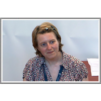 Using online networks to analyse the value of electronic music icon