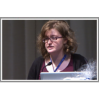 Inspecting regularities in ontology design using clustering icon