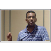 Online Discovery and Maintenance of Time Series Motifs icon