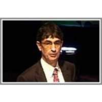 Intelligent car = safer roads icon